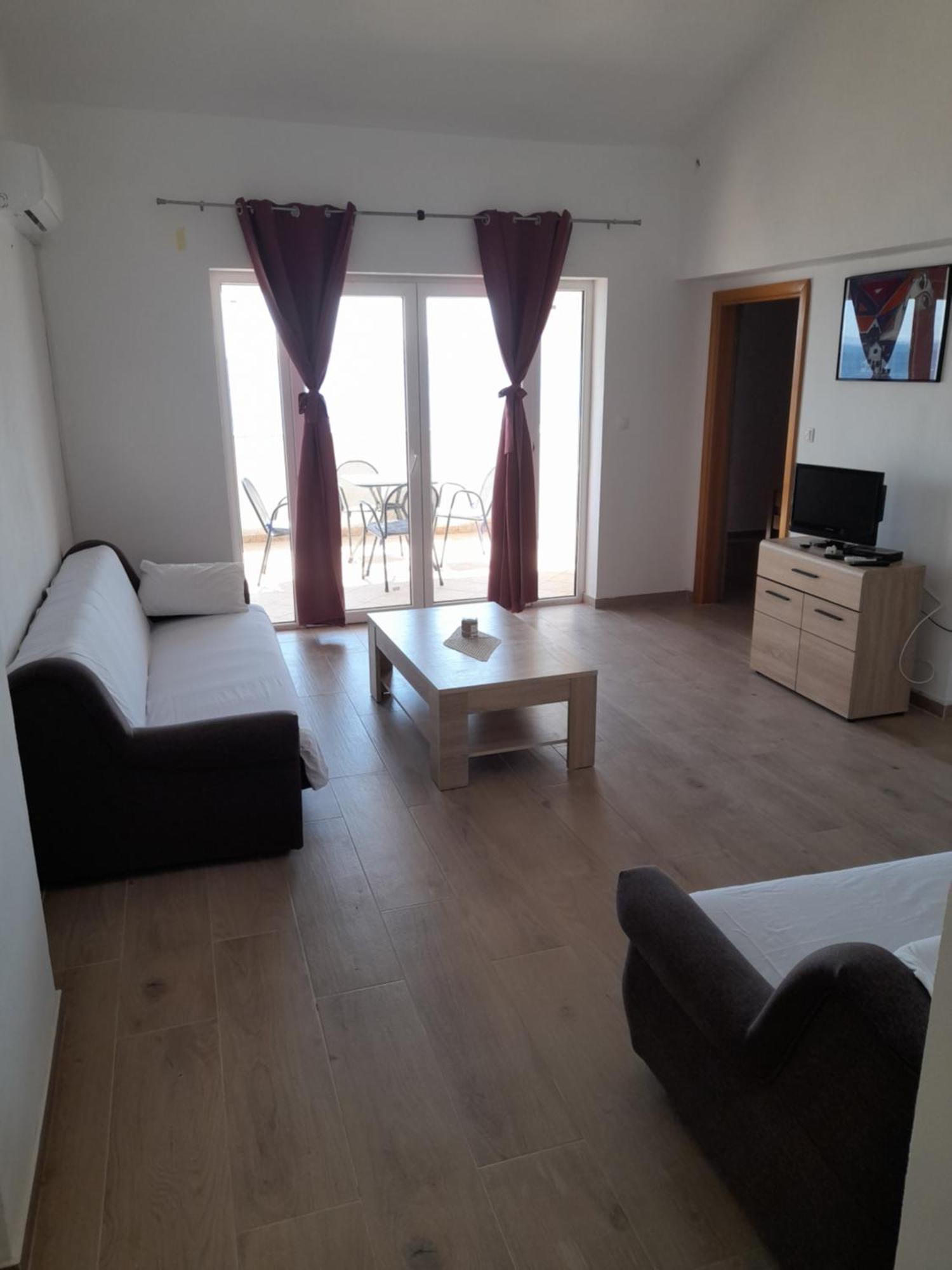 Apartments Radica Senj  Luaran gambar