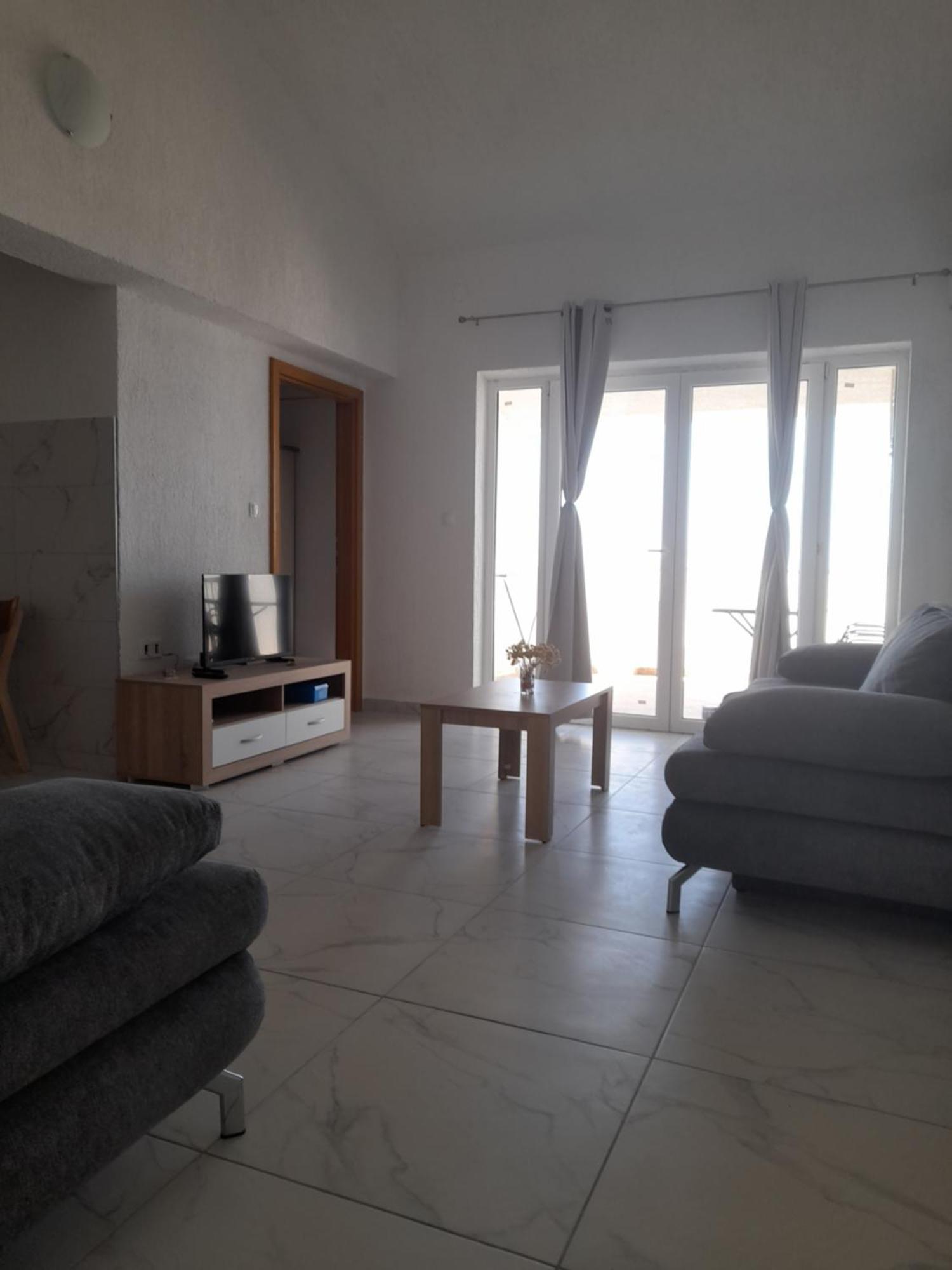 Apartments Radica Senj  Luaran gambar