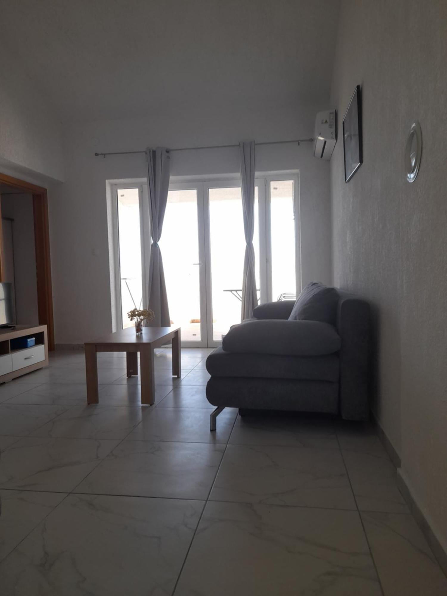 Apartments Radica Senj  Luaran gambar