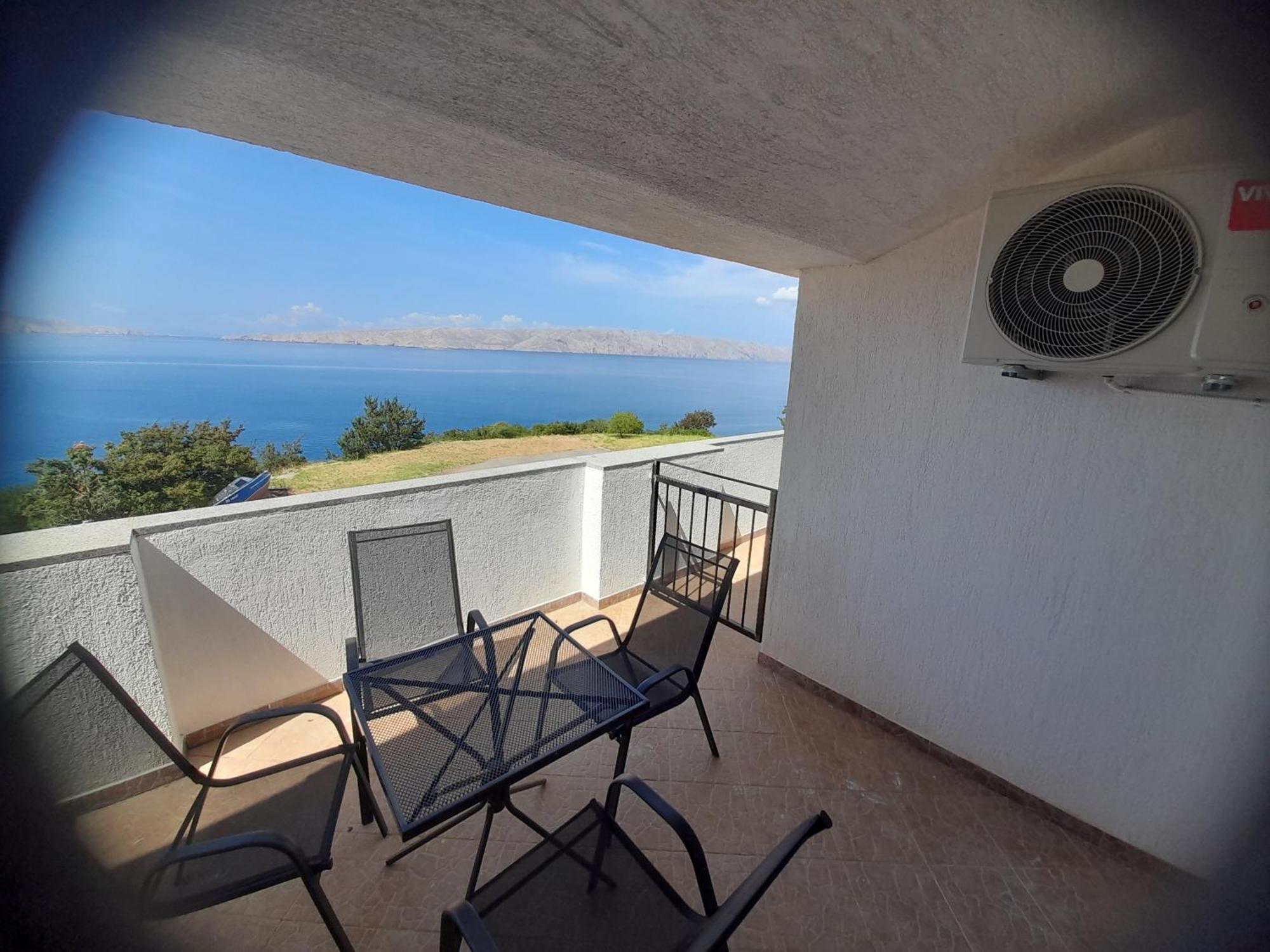 Apartments Radica Senj  Luaran gambar