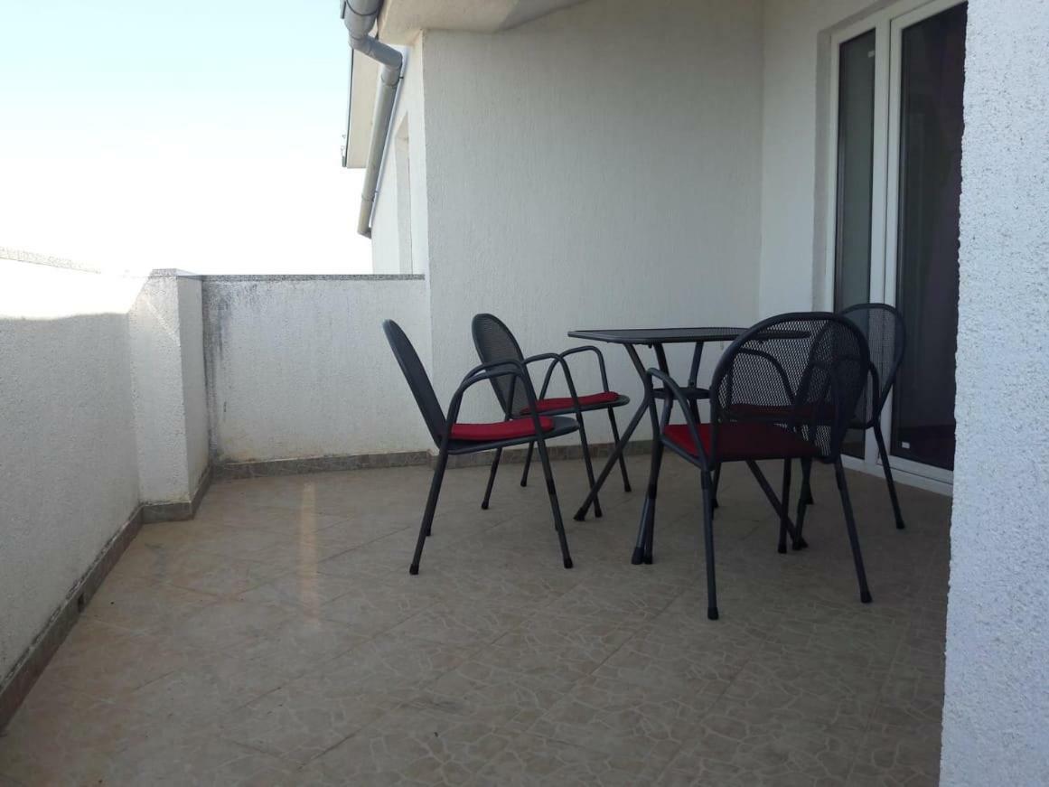 Apartments Radica Senj  Luaran gambar